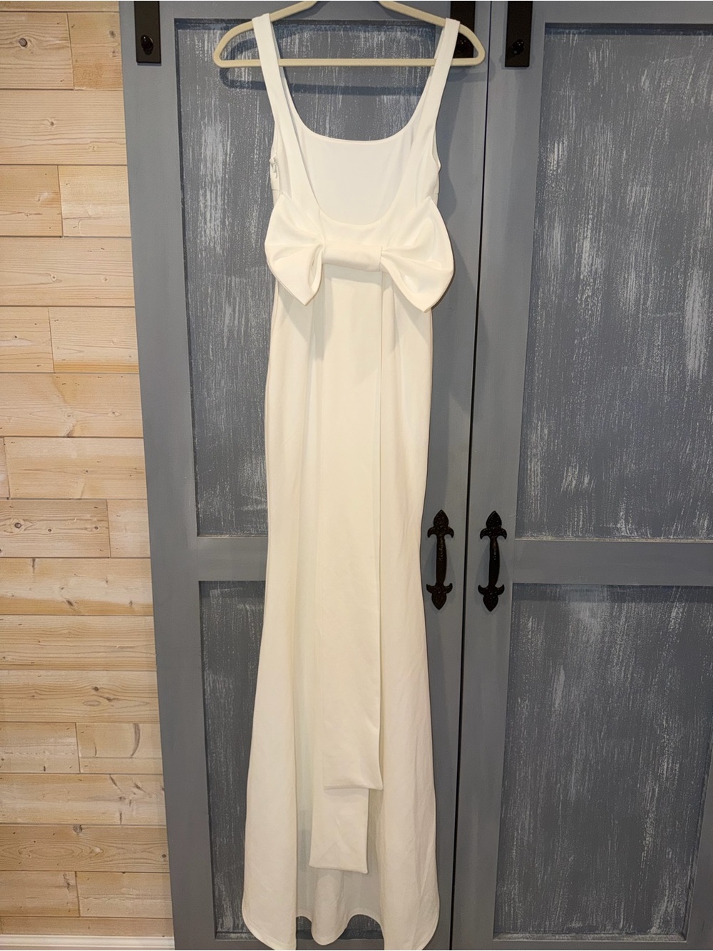 Lulus White Open Back Bow Mermaid Maxi Gown S NWOT Bridal Wedding Formal - Picture 8 of 10